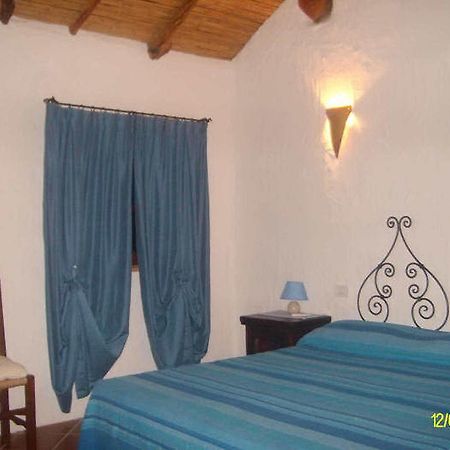 Agriturismo Spridda Bed and Breakfast Arzachena Kamer foto